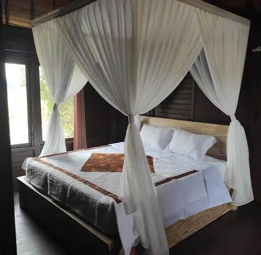 Tegeswoodhouse,private Pool,two Bedrooms And Free Wifi *
